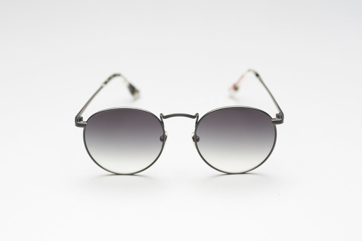 Cool F — view 7